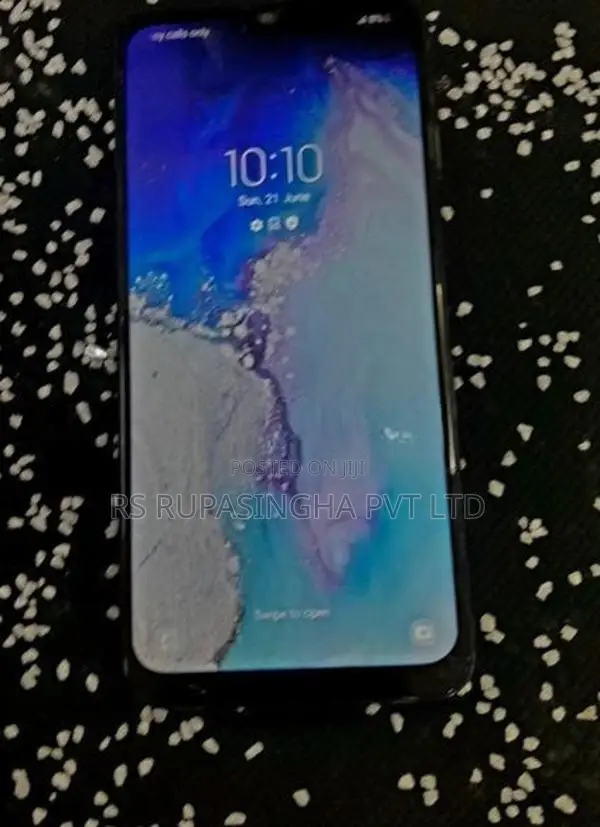 Samsung Galaxy A30 (Used)