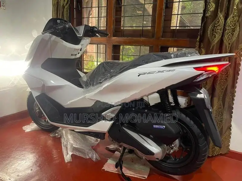 Honda PCX160 2026