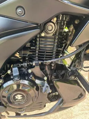 Bajaj Pulsar N160 normal 2025