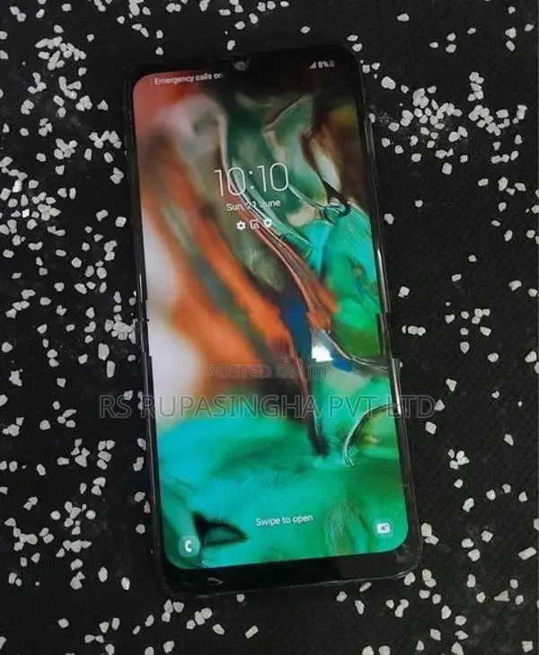 Samsung Galaxy A30 (Used)
