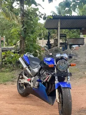 Honda Hornet 2018