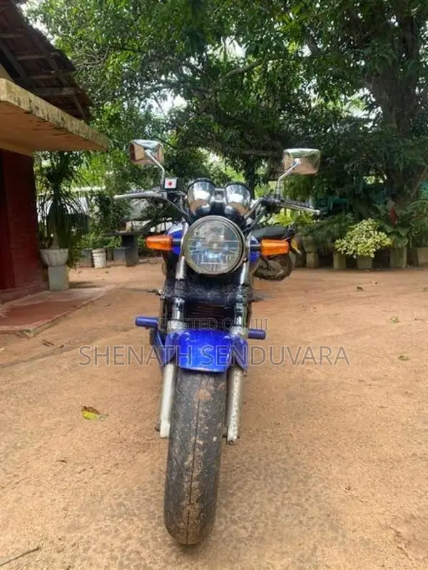 Honda Hornet 2018