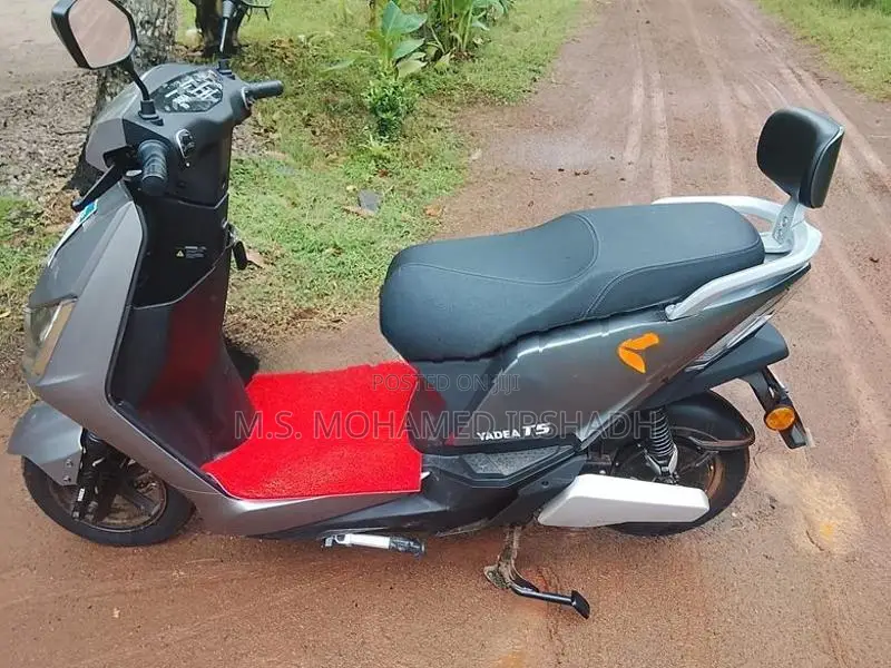 Yadea T5 2025