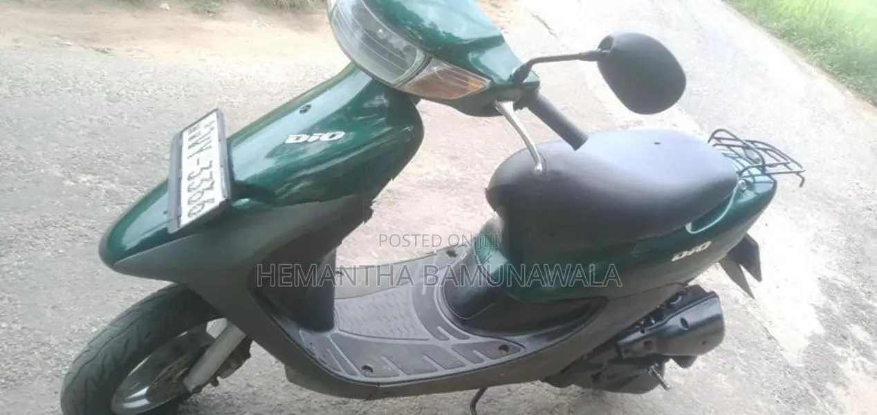 Honda Dio 2 stroke 2010