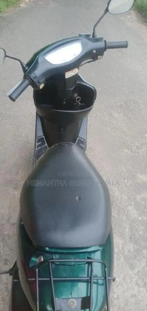 Honda Dio 2 stroke 2010