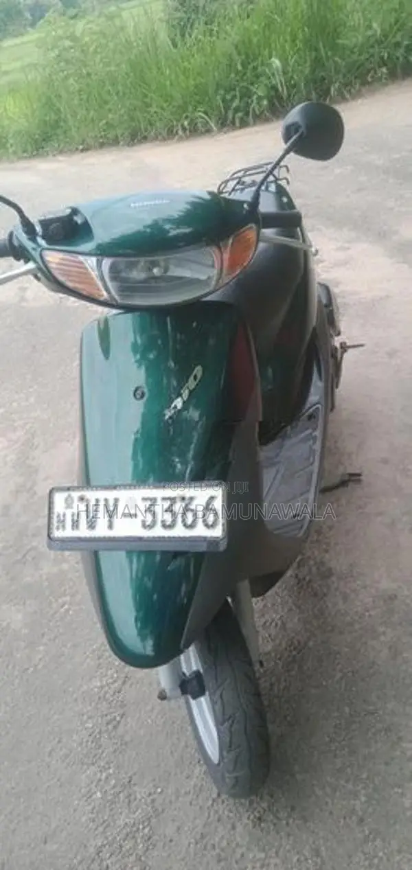 Honda Dio 2 stroke 2010