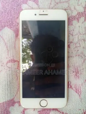 Apple iPhone 8 (Used)