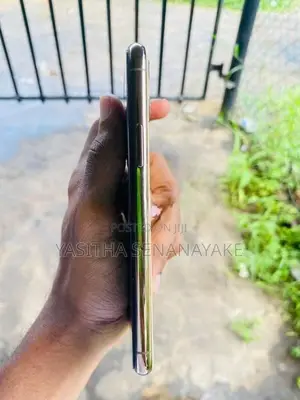 Apple iPhone 11 Pro (Used)