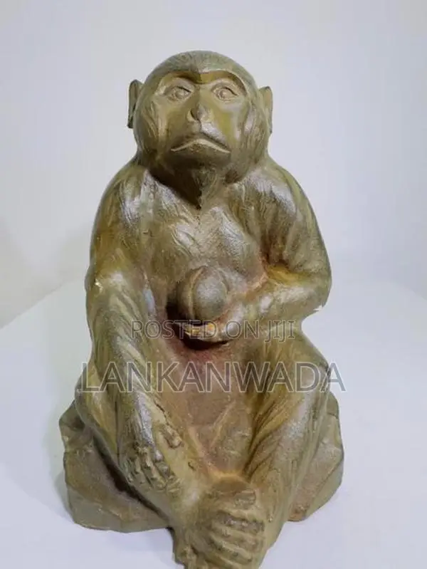 Vintage 20th century japanese cast iron monkey