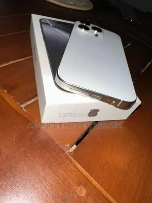 Apple iPhone 16 Pro (Used)