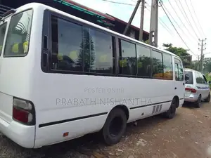 Toyota Coaster 2006
