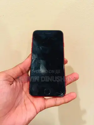 Apple iPhone SE 2 (Used)