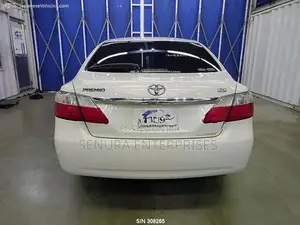 Toyota Premio ZRT260 Tail Light Lh