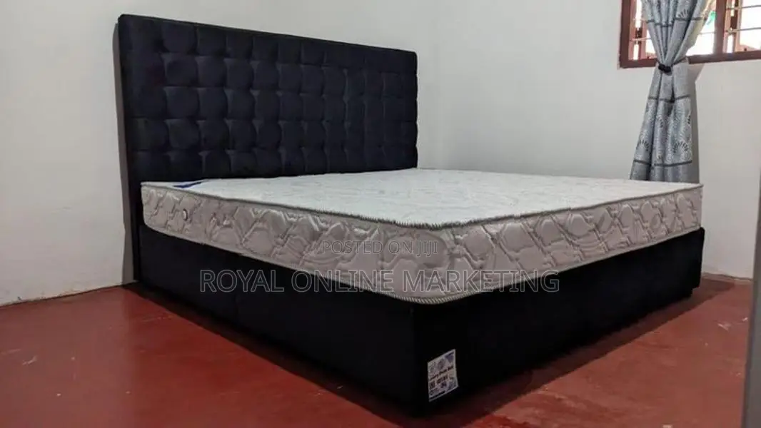 72-72 King Size Divan Bed with Spring Mattress (G-11)