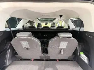 Peugeot 5008 2018