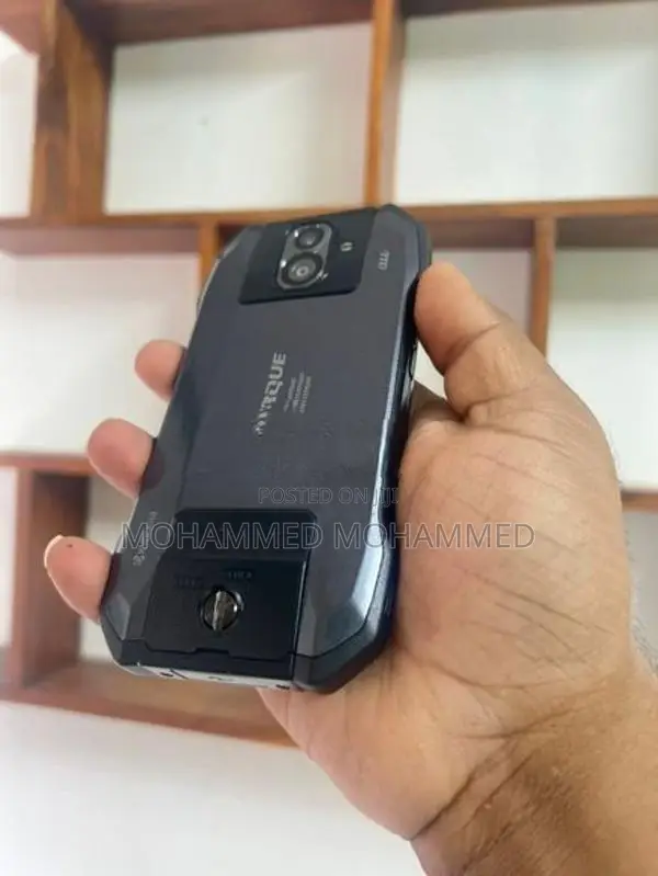 Kyocera Torque KYV46 (Used)