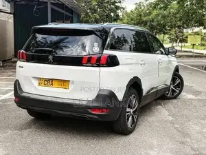 Peugeot 5008 2018