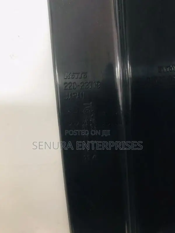Nissan Serena C27 Tail Light Rh