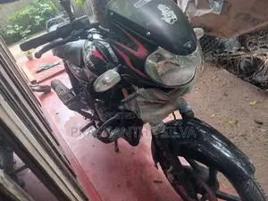 Bajaj Discover 2006