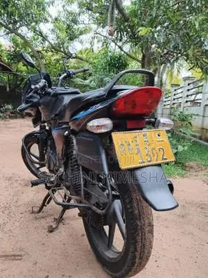 Bajaj Discover 135cc 2010