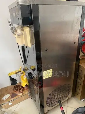 Ice Cream Machine
