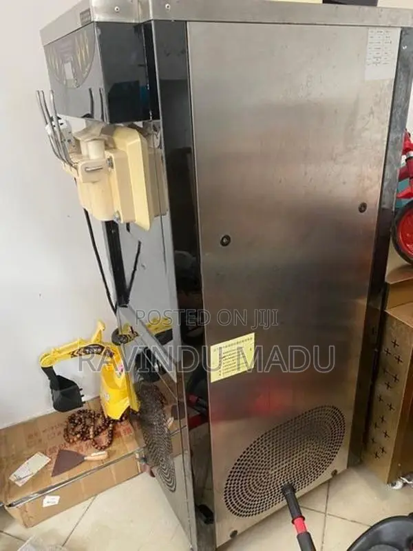 Ice Cream Machine