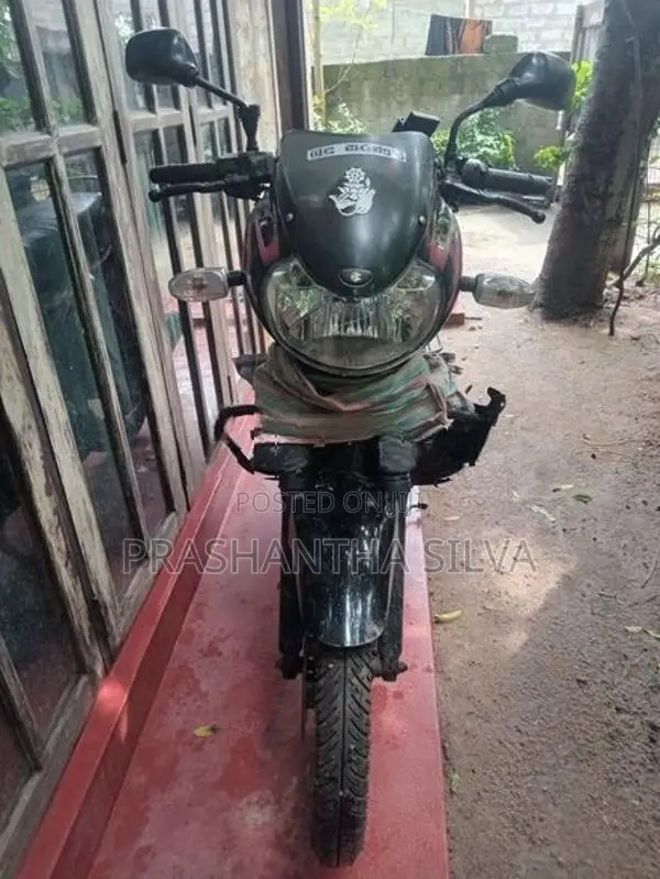 Bajaj Discover 2006