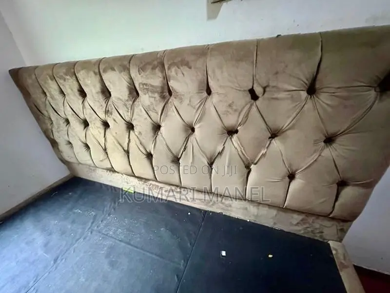 King Bed with Spring Mettress
