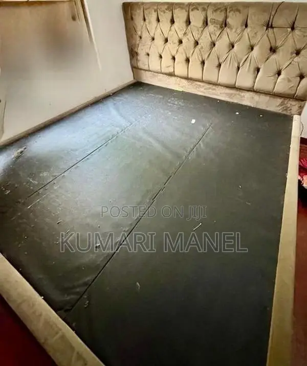 King Bed with Spring Mettress