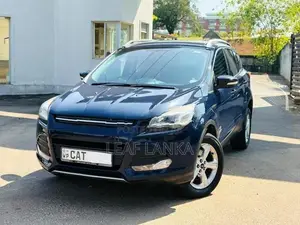 Ford Kuga 2015