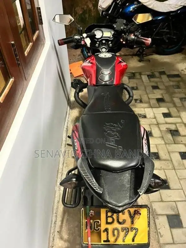 Bajaj Pulsar 135 LS 2015
