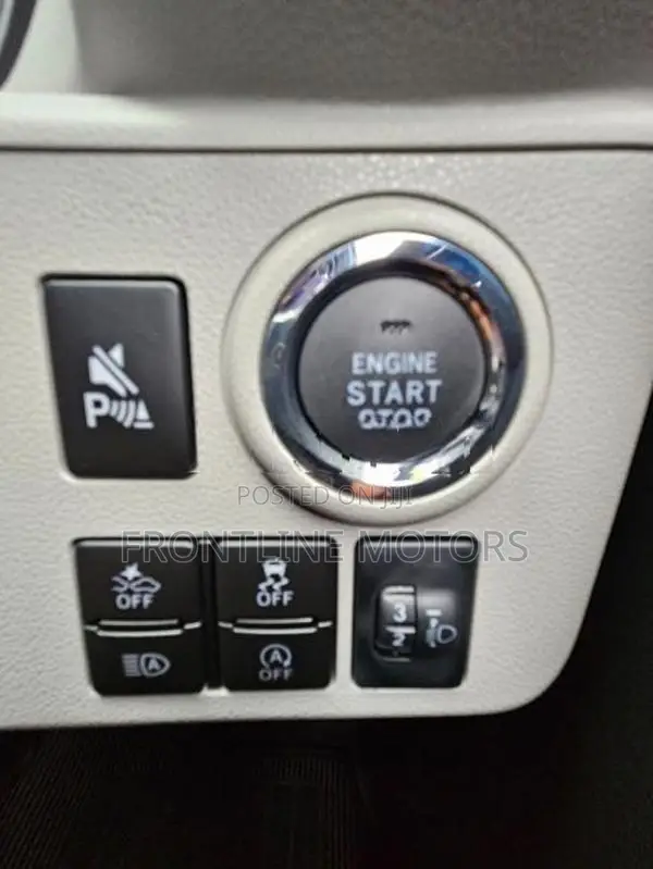 Daihatsu Mira G Grade 2025