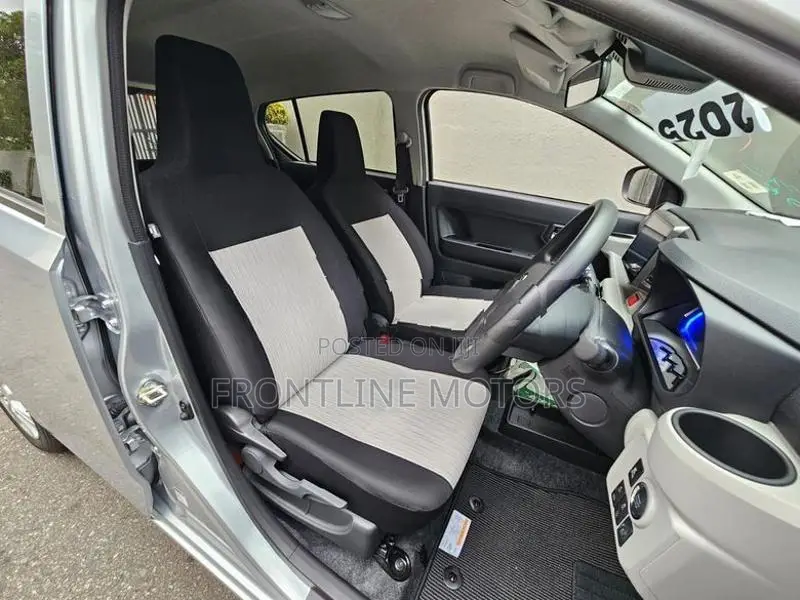 Daihatsu Mira G Grade 2025