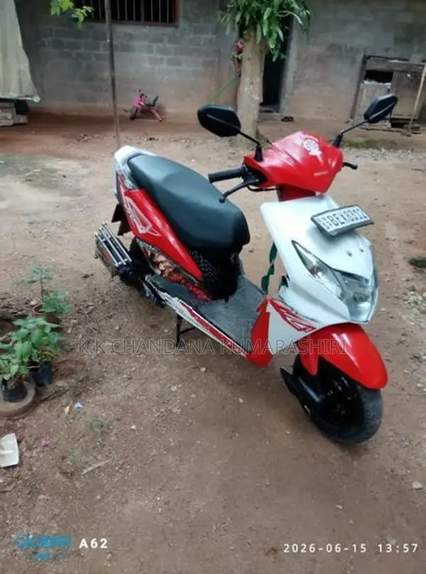 Honda Dio B.E.X 2017