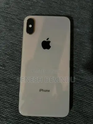 Apple iPhone XS (Used)