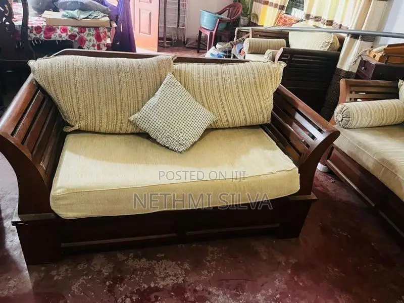 Sofa set