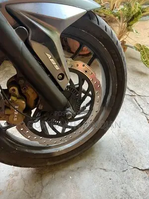 Bajaj Pulsar NS200 bs4 2019