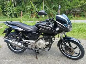 Bajaj Pulsar 150 2015