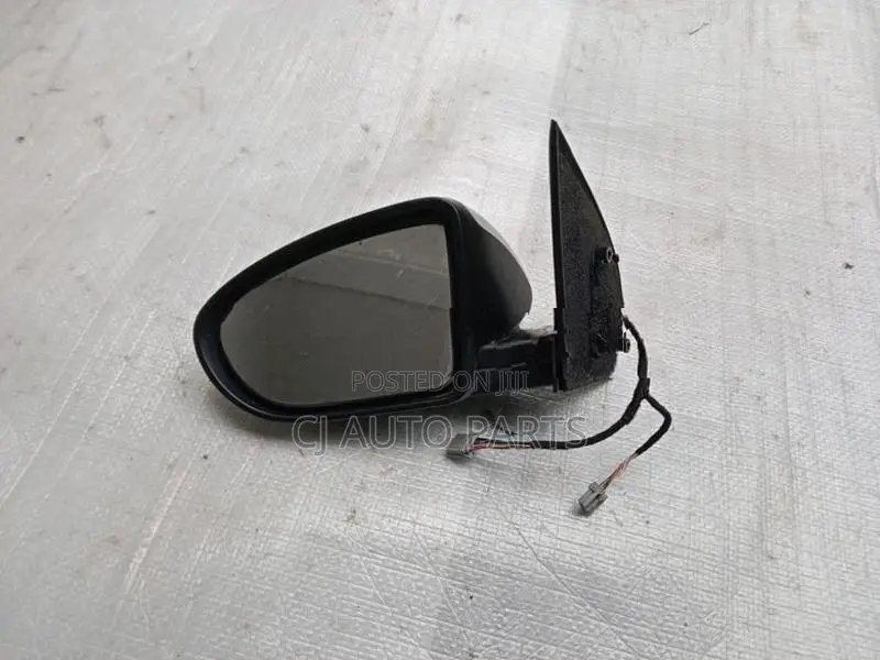 Nissan Dualis LHS Side Mirror