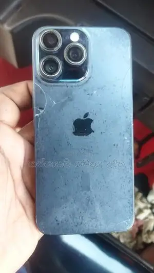 Apple iPhone 15 Pro (Used)