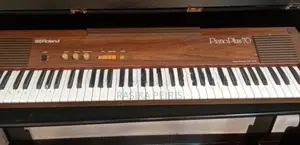 Roland Piano Plus70 Electronic with Stand