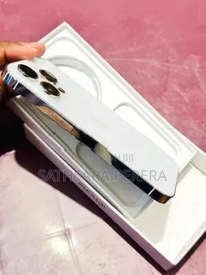 Apple iPhone 14 Pro (Used)