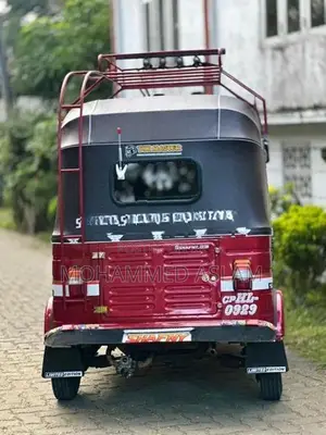 Bajaj RE 2003