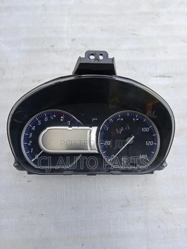 Mitshubishi EK Wagon Custom B11w Meter cluster
