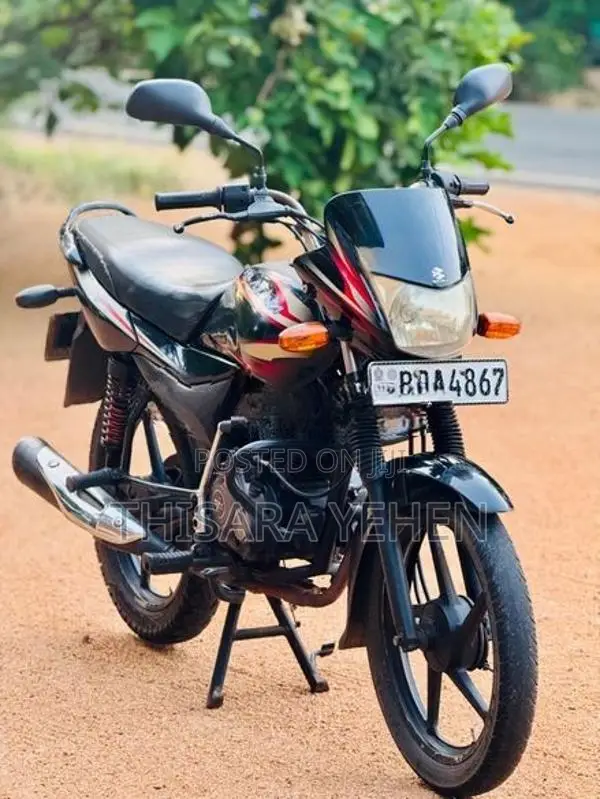 Bajaj Platina 100 2015