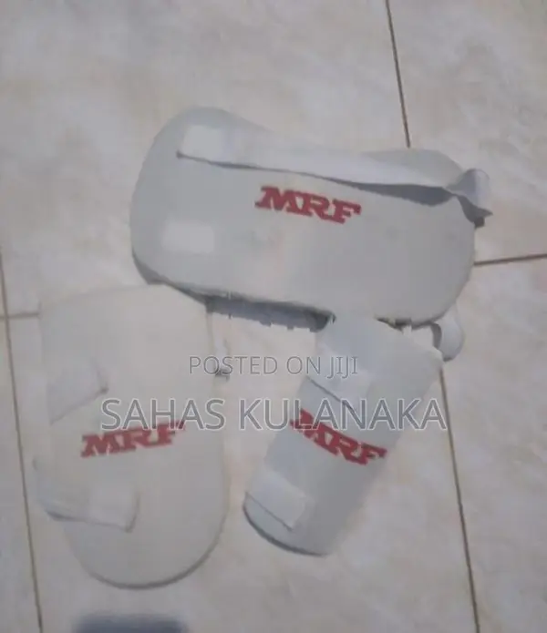 Cricket Full Set