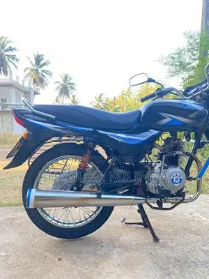 Bajaj CT100 KS 2017