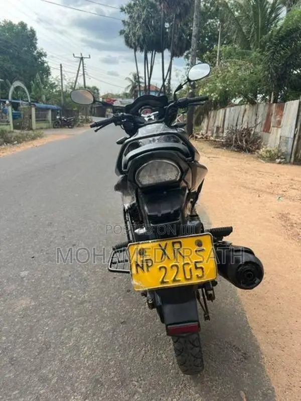 Hero Hunk 150R 2014
