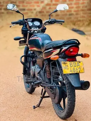Bajaj Platina 100 2015