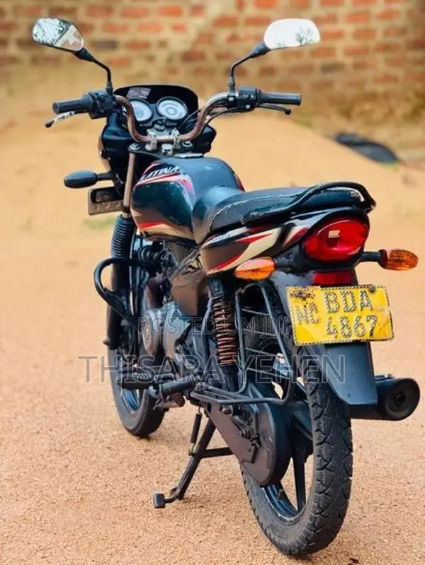 Bajaj Platina 100 2015